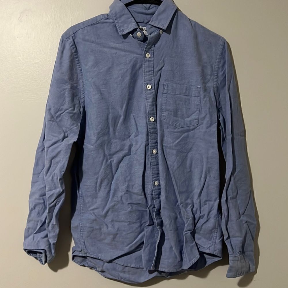 Express Soft Wash Womans Long Sleeve Button Down Shirt Szie Small Color Blue